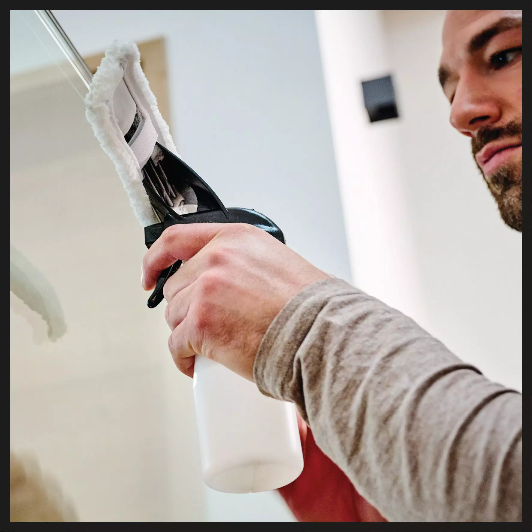 Limpiador de ventanas inalámbrico BRILLIANTO